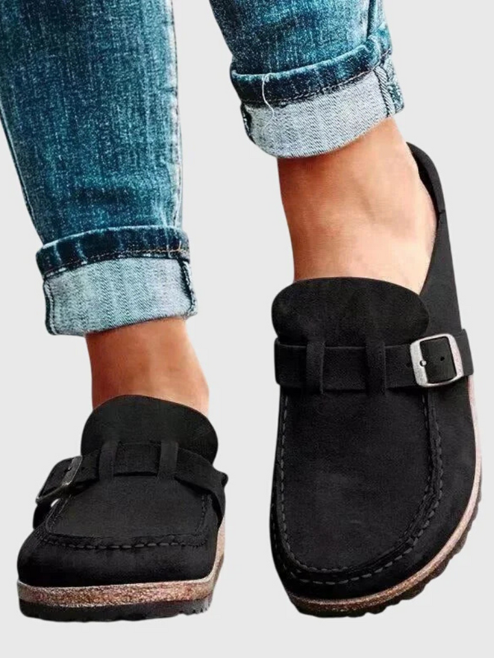LARA | The Everyday Suede Buckle Mule