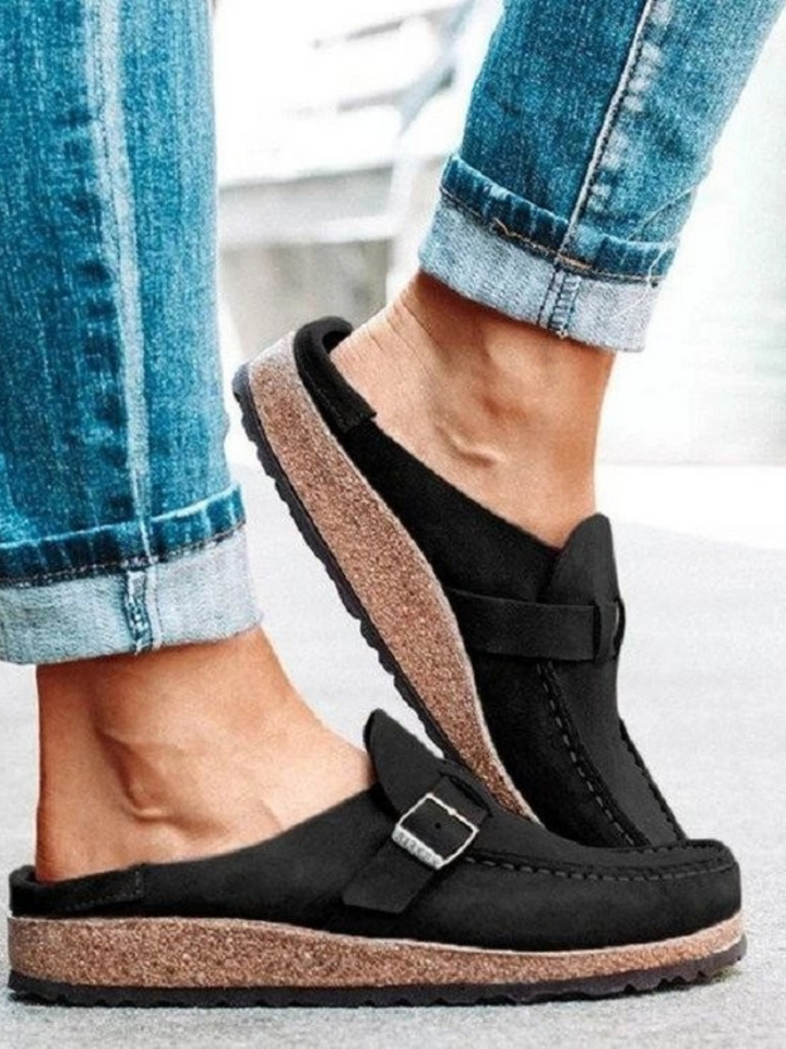 LARA | The Everyday Suede Buckle Mule