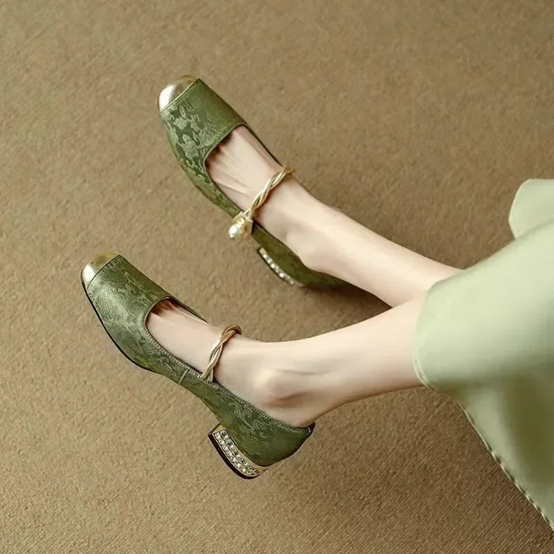 Emmie Pumps